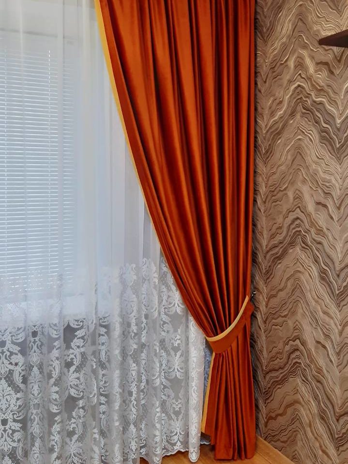 Шторы и подушки